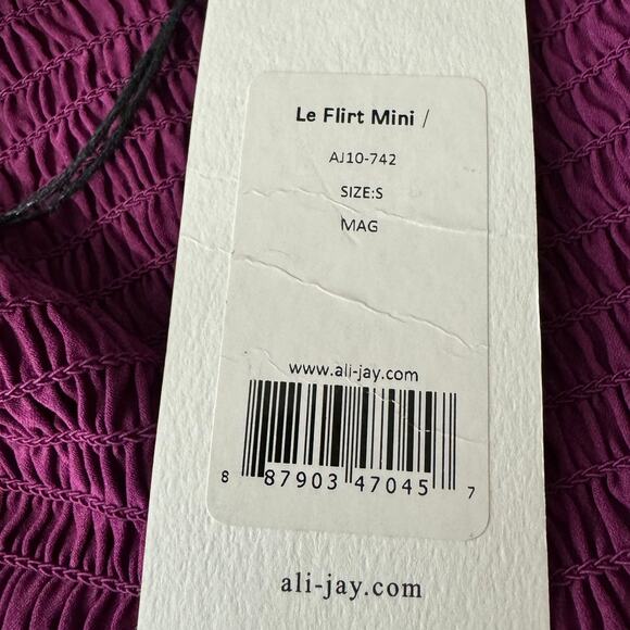 Ali & Jay Le Flirt Off the Shoulder Pleated Magenta Mini Dress NWT - Picture 7 of 15